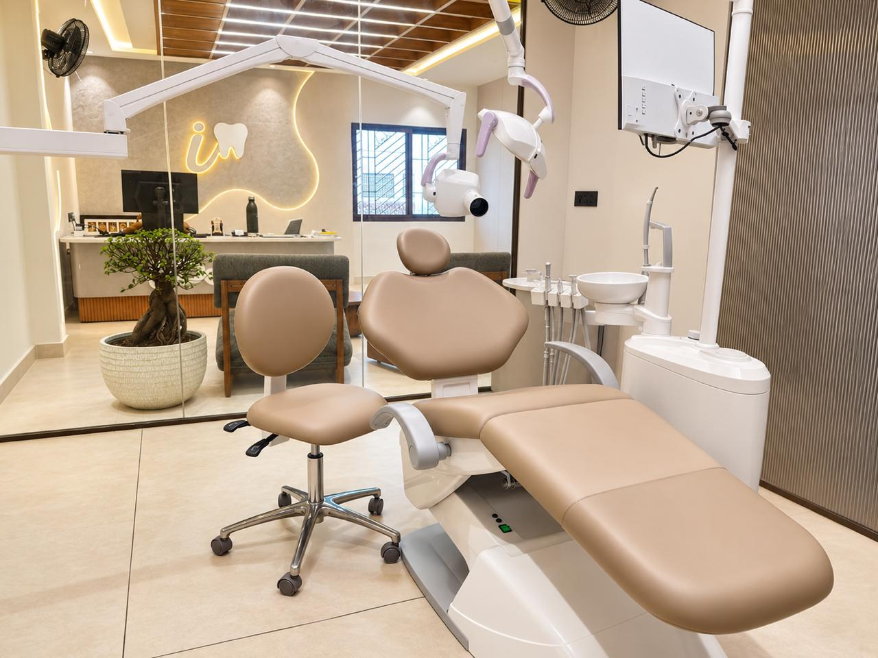 Fully equipped iDental treatment room